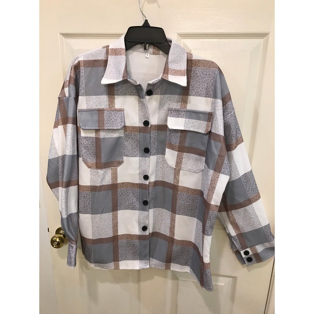 Flannel shirt or shacket